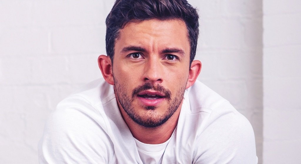 Jonathan Bailey Brother