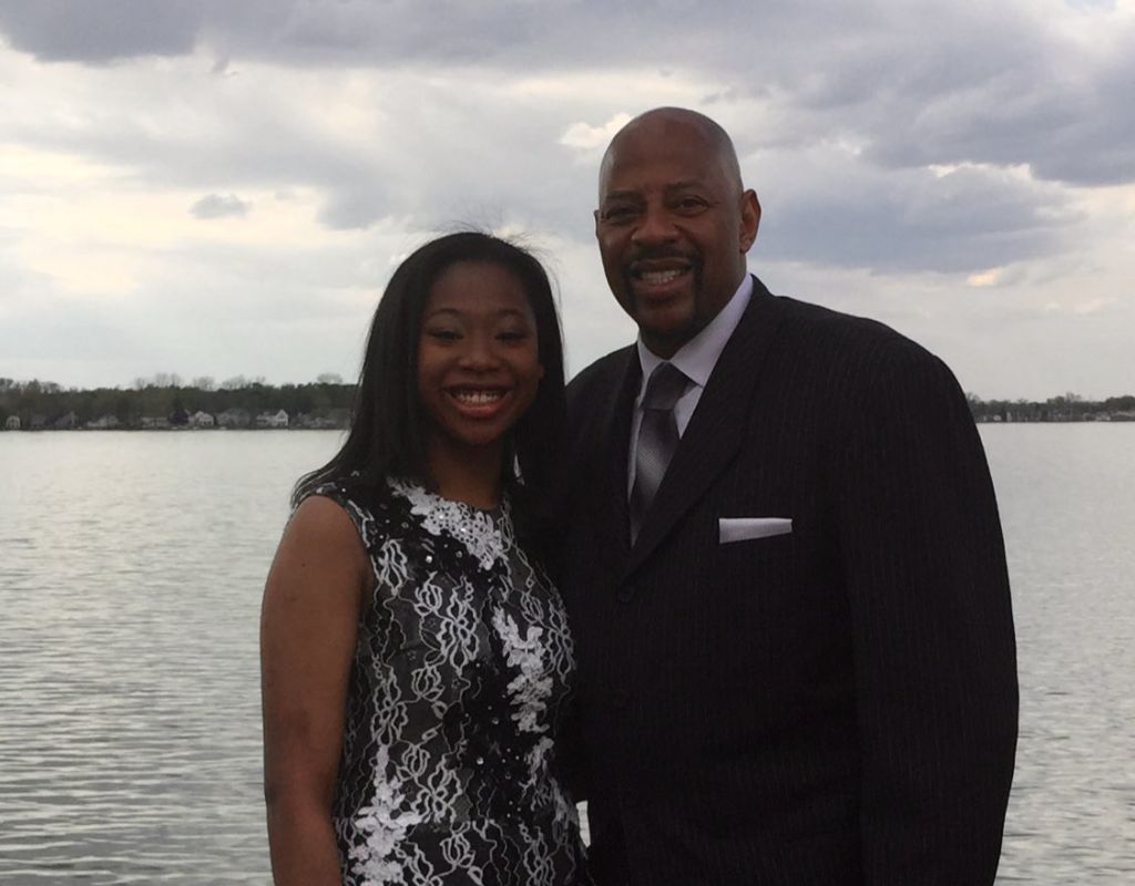 Who Is Earl Cureton Wife Judith? Children And Family Details