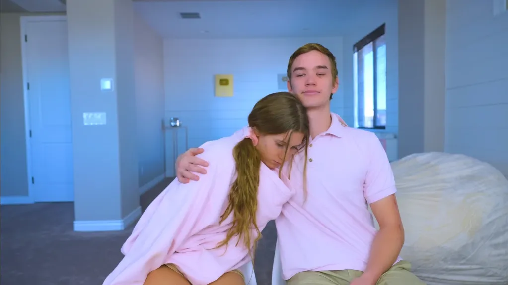 The Pink Shirt Couple Break Up