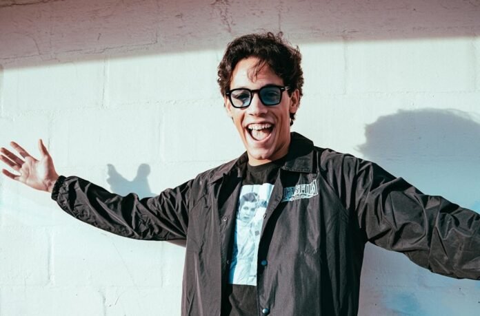 Troy Bond Comedian Father Troy Bond Sr. And Mom Michelle